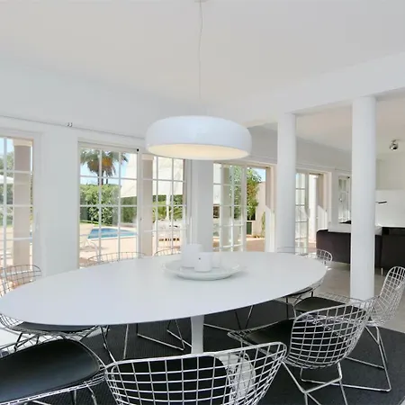 Modern 3 Bedroom With Private Pool & Roof Terrace - Vilamoura Villa